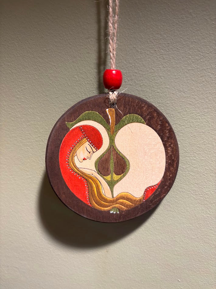 Висулка "Неродена"